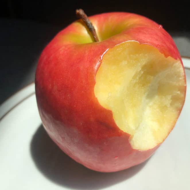 The Red Delicious Isn't Very Delicious. Why Is It So Popular?