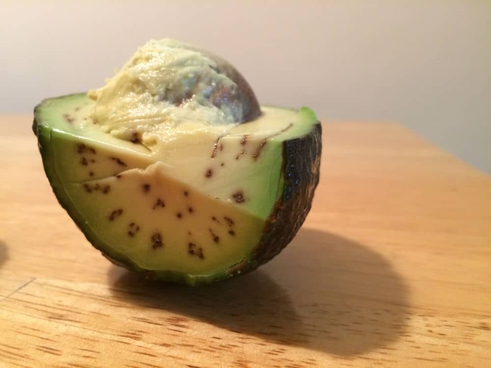Brown dots or streaks in your avocado? - Eat Or Toss