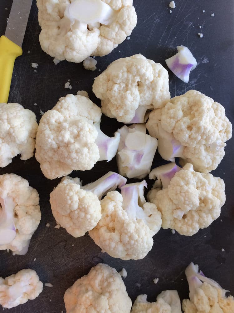 Cauliflower with purple stems is OK to eat