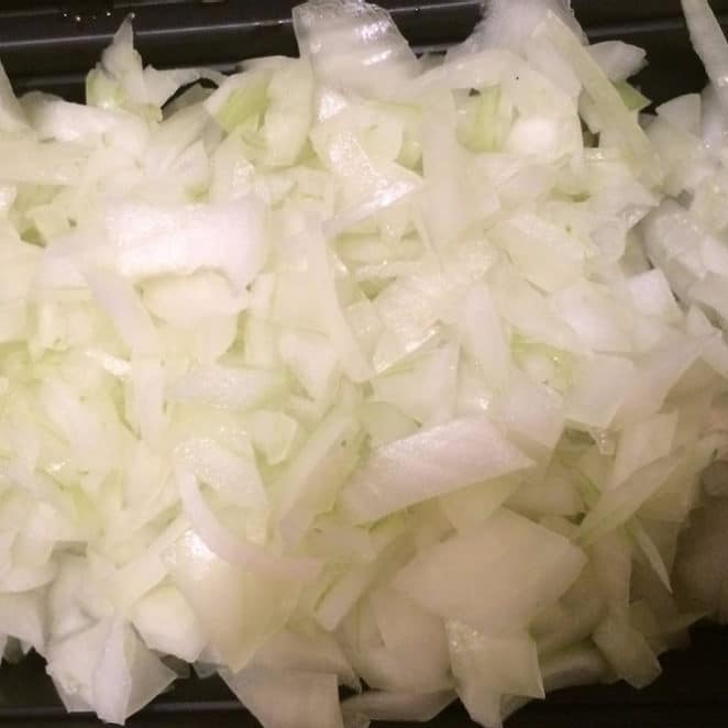 Despite internet rumors, chopped onions like these are safe to eat, even after storing them in the fridge