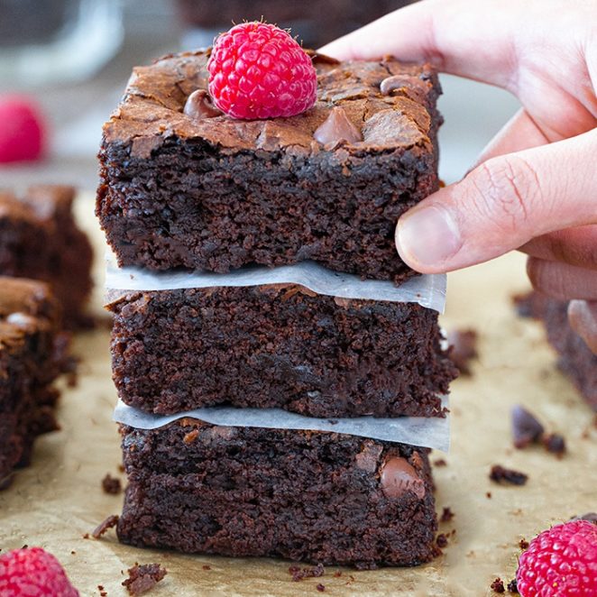 Vegan aquafaba brownies