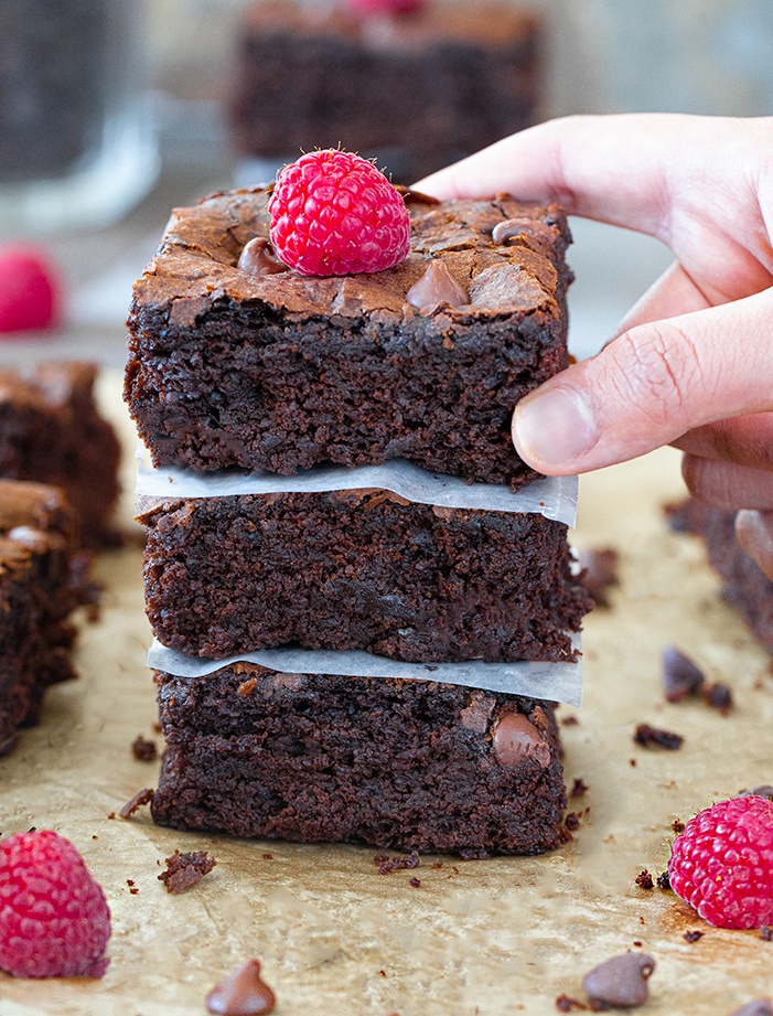 Vegan aquafaba brownies