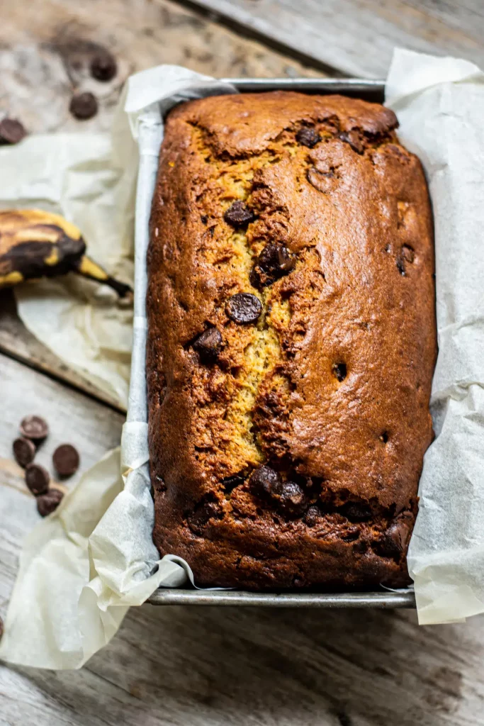 sourdough banana bread with chocolate chips